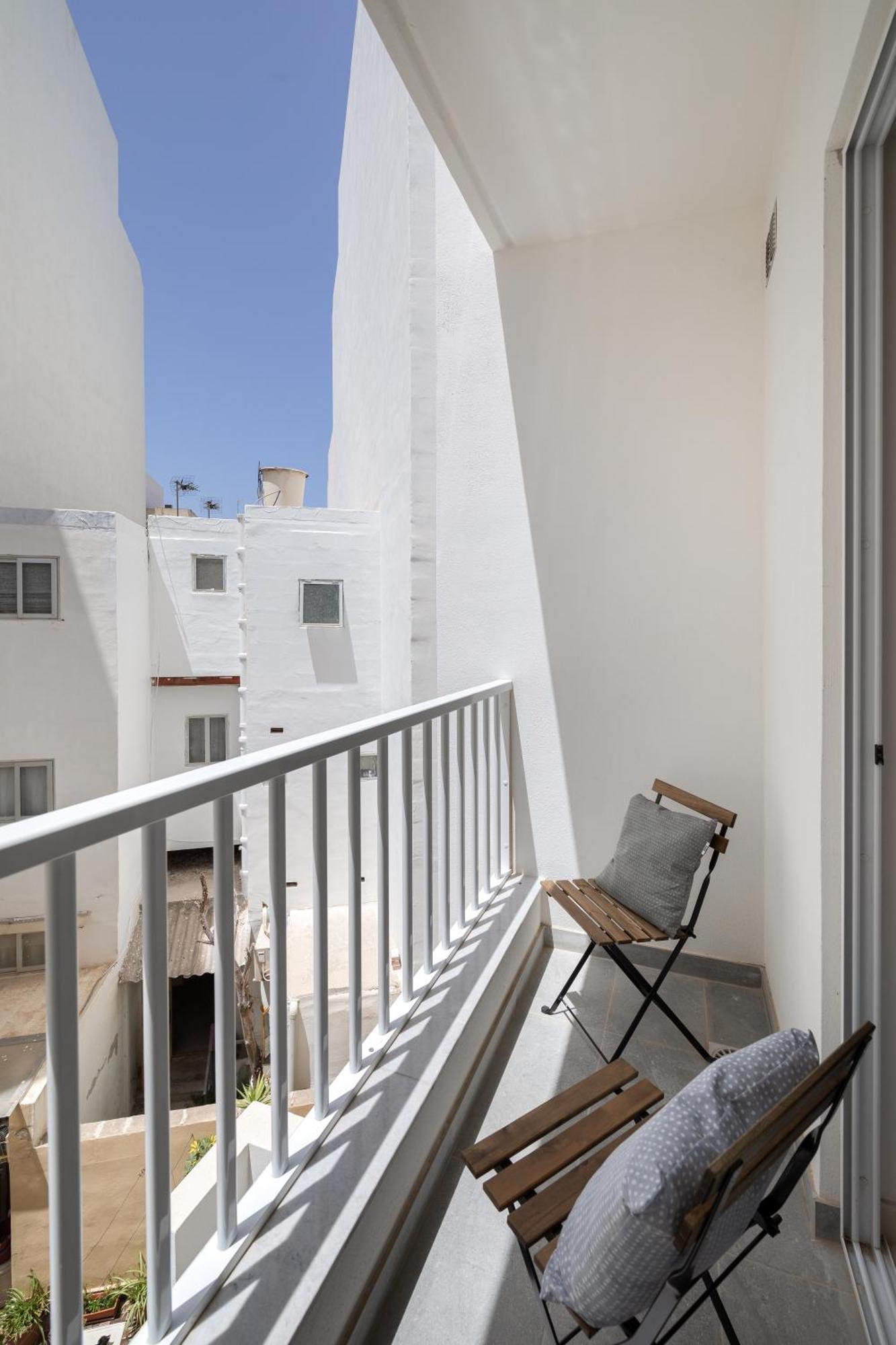 Edka Suites - Modern Sunlit 2Bd Apartments With Balconies - Close To Sliema Promenade, St Julian'S & St Georges Bay Gżira Kültér fotó