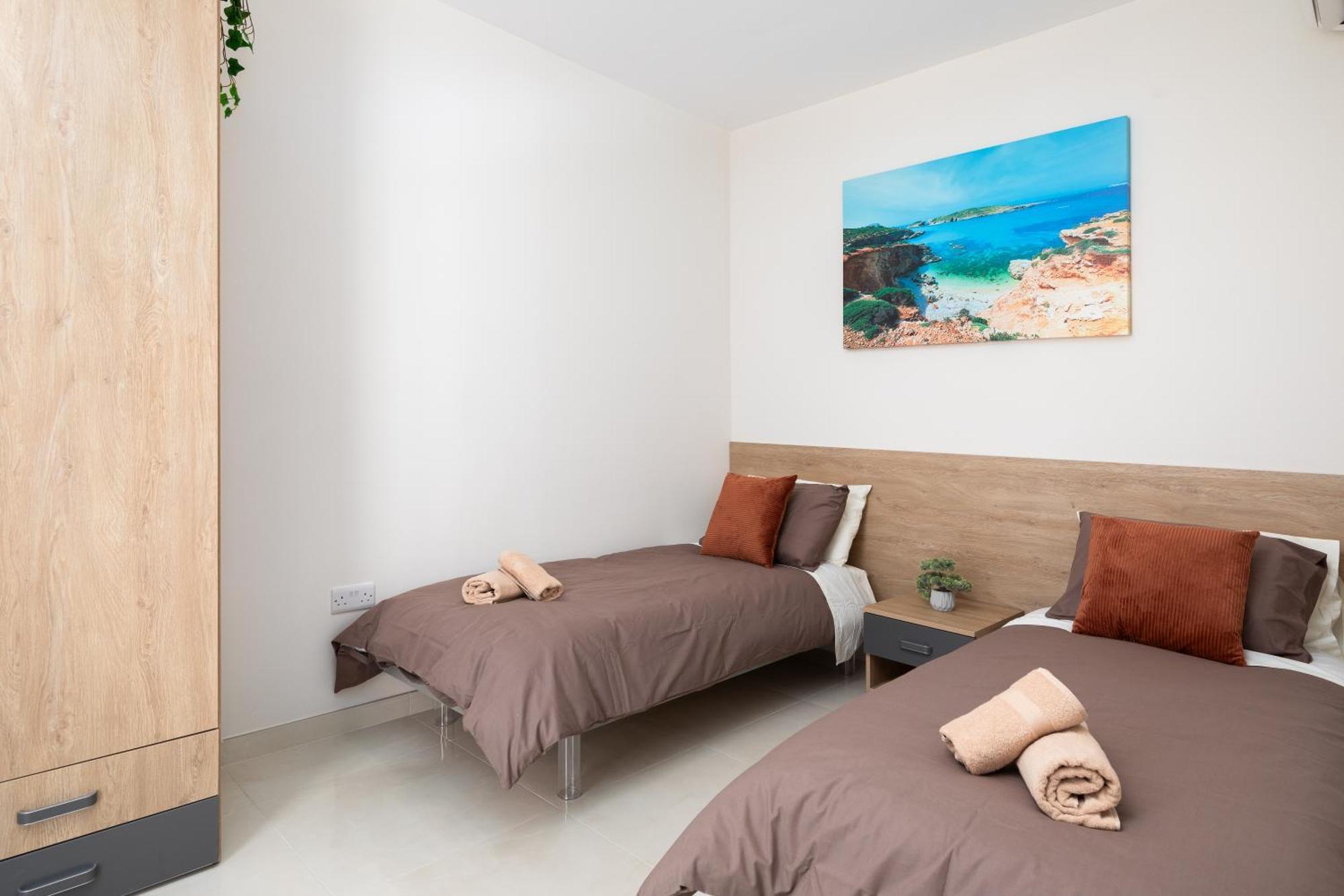 Edka Suites - Modern Sunlit 2Bd Apartments With Balconies - Close To Sliema Promenade, St Julian'S & St Georges Bay Gżira Kültér fotó